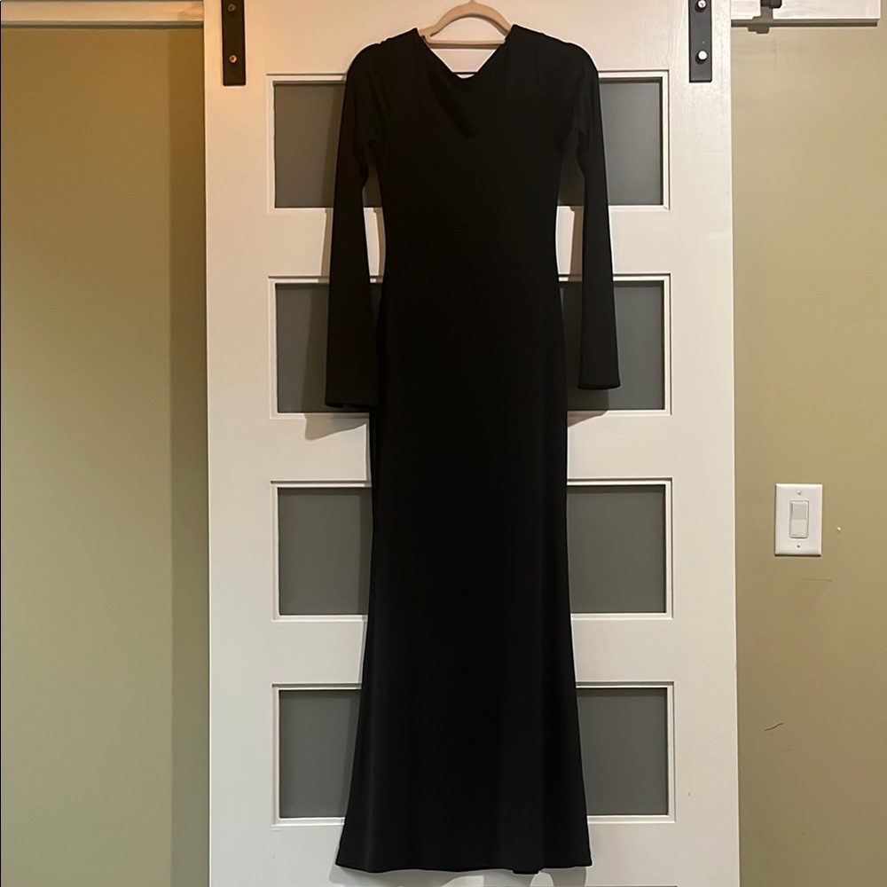 Meshki Black Long Sleeve crew neck bell sleeve mermaid Maxi Dress - Women S
